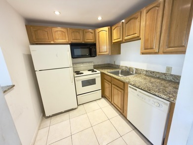 Welcome to this FIRST FLOOR 1 BEDROOM /1.1 BATH Condo located in - photo 12