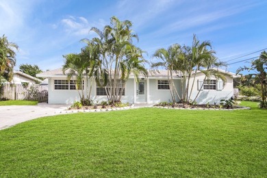 Welcome to this charming 4-bedroom, 2-bathroom home that - photo 17