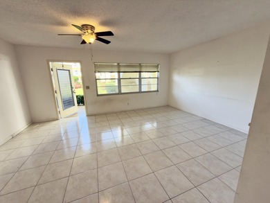 Welcome to this FIRST FLOOR 1 BEDROOM /1.1 BATH Condo located in - photo 23