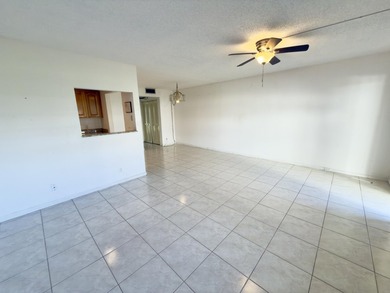 Welcome to this FIRST FLOOR 1 BEDROOM /1.1 BATH Condo located in - photo 24