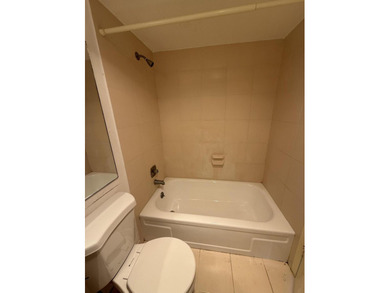 Welcome to this FIRST FLOOR 1 BEDROOM /1.1 BATH Condo located in - photo 31