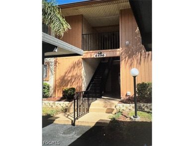 Located off Island Park Road in South Fort Myers, this 2-bedroom - photo 4