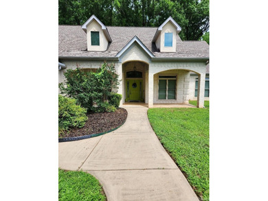 Hurricane Lake Home For Sale in Benton Arkansas