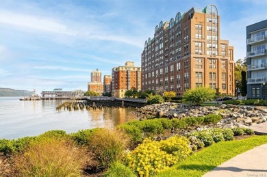 Hudson River - Westchester County Condo For Sale in Yonkers New York