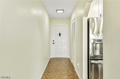 Bright, fully renovated waterfront condo in the desirable Waters - photo 5