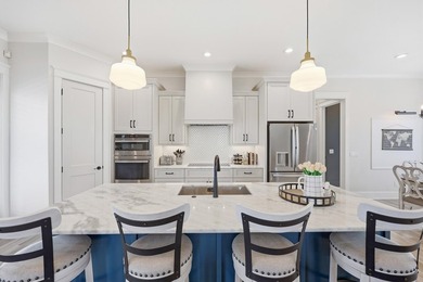 Custom Lowcountry masterpiece in Palmetto Harbour, one of North - photo 11