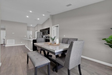 Short sale subject to lender approval. Don't miss this - photo 12