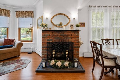 Rare offering on prestigious Ridge Boulevard. This corner - photo 28