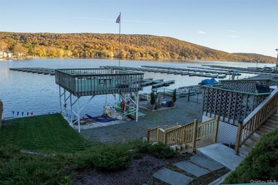 Live the lake life and generate rental income! This rare - photo 1