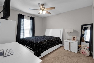 Short sale subject to lender approval. Don't miss this - photo 32