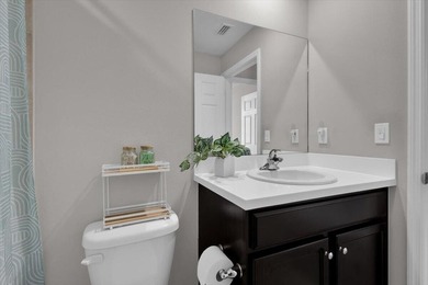Short sale subject to lender approval. Don't miss this - photo 39