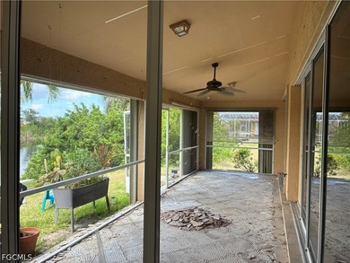 Property under renovation - Just needs new tile - new paint - photo 10