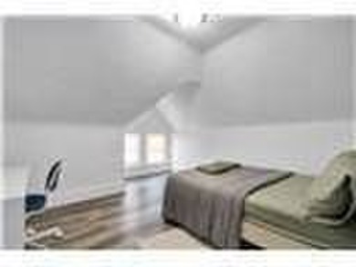 Rare offering on prestigious Ridge Boulevard. This corner - photo 42
