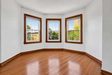 Rare offering on prestigious Ridge Boulevard. This corner - photo 44