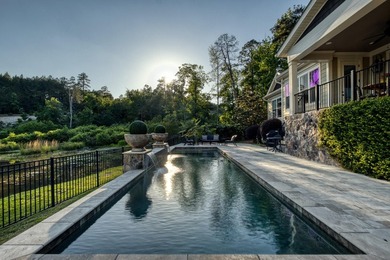 Welcome to 125 Sea Grass Lane, an exceptional lakefront - photo 5