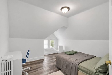 Rare offering on prestigious Ridge Boulevard. This corner - photo 47