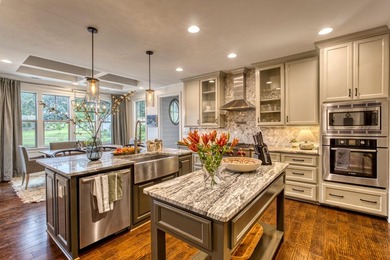 Welcome to 125 Sea Grass Lane, an exceptional lakefront - photo 10