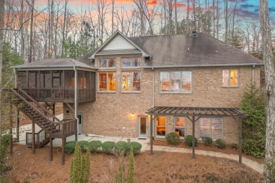Smith Lake (Blue Water Pointe) 4BR/3BA on two levels. This home - Lake Home For Sale in Jasper, Alabama