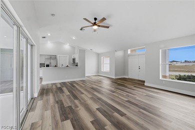 Financing fell through.. Back on the market ! Stunning - photo 11