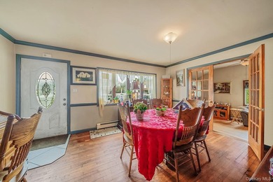 Enjoy the possibilities this charming 3-bedroom, 1-bath ranch - photo 4