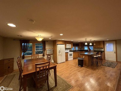 Don't miss this rare opportunity to own a spacious ranch-style - photo 14