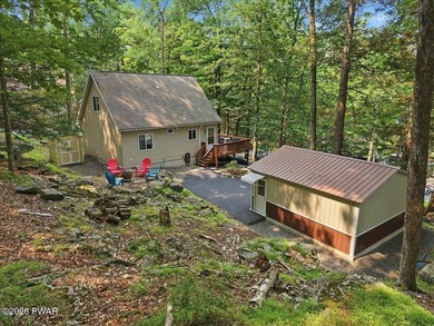Feels like new! This charming chalet sits on an oversized lot - photo 17
