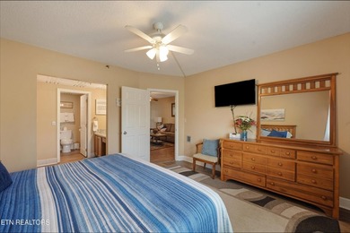 Welcome to the main attraction of East TNpletely renovated and - photo 19