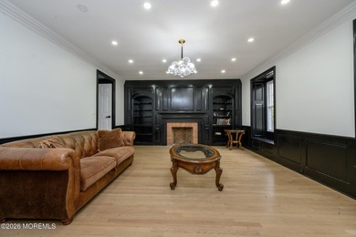 Your Forever Home Awaits! Beautiful 5 Bed 3.5 Bath Custom - photo 19