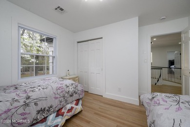 Your Forever Home Awaits! Beautiful 5 Bed 3.5 Bath Custom - photo 24