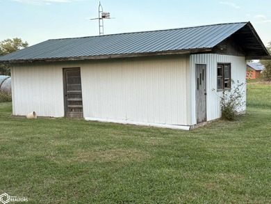 Don't miss this rare opportunity to own a spacious ranch-style - photo 34