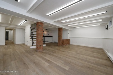 Your Forever Home Awaits! Beautiful 5 Bed 3.5 Bath Custom - photo 38