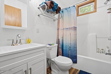 Feels like new! This charming chalet sits on an oversized lot - photo 41