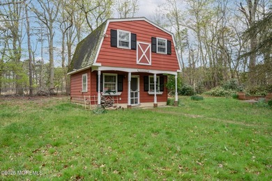 Your Forever Home Awaits! Beautiful 5 Bed 3.5 Bath Custom - photo 44