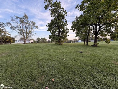 Don't miss this rare opportunity to own a spacious ranch-style - photo 44