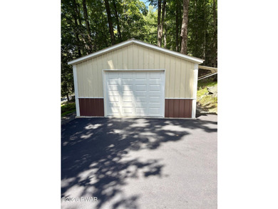 Feels like new! This charming chalet sits on an oversized lot - photo 47