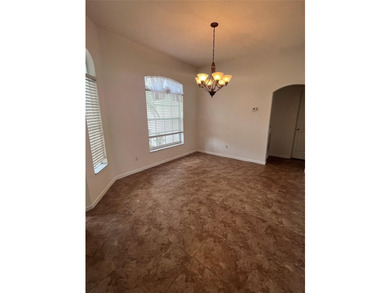 BACK ON THE MARKET & PRICED TO SELL! Don't miss this second - photo 5
