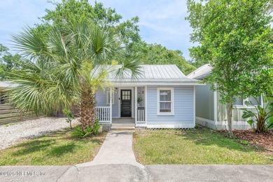 Tiny But Mighty Lincolnville Gem! Fully Updated 1930s Cottage - photo 3