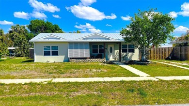 Port Charlotte Waterway Area Home For Sale in Port Charlotte Florida