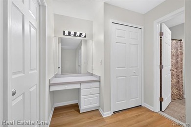 Charming 3-bedroom, 2-bath home in Gibraltar's highly - photo 12