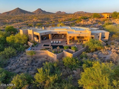 A sophisticated blend of soft contemporary and traditional - photo 6