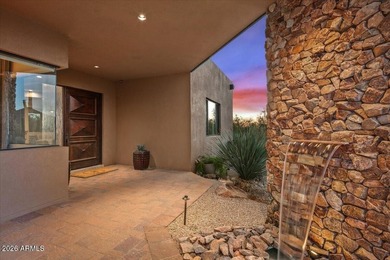 A sophisticated blend of soft contemporary and traditional - photo 9