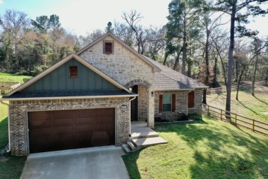 3/2/2 Brick Home in Lake Palestine Community - photo 3