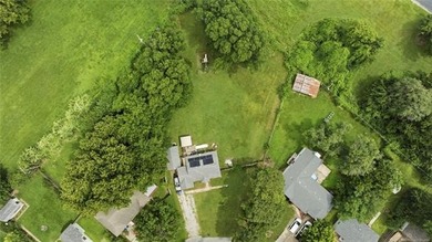 A one of a kind chance to own a 3-bedroom, 1 bath on more than - photo 3