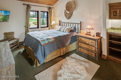 FULLY FURNISHED GOLF CABIN AT PRESTIGIOUS BLACK ROCK. Loaded - photo 35