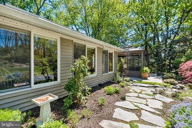 Set on approximately 3/4 of an acre in the sought after Hamilton - photo 38