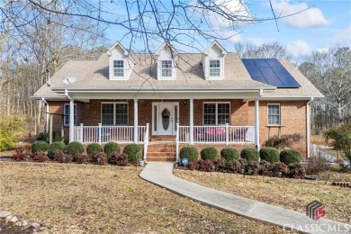 Lake Home For Sale in Canon, Georgia