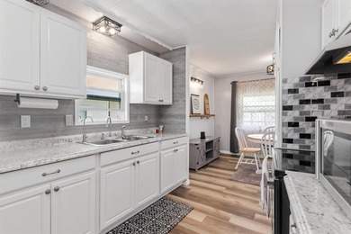 Beautifully furnished home or investment opportunity located in - photo 8