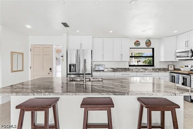Welcome to 3009 SE 19th Place - a beautifully remodeled - photo 9