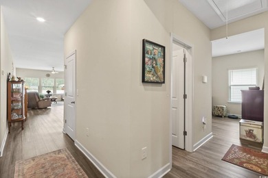 Ask about buyer incentive with an accepted offer. This stunning - photo 6