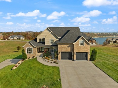 Lake Home For Sale in Somerset, Kentucky